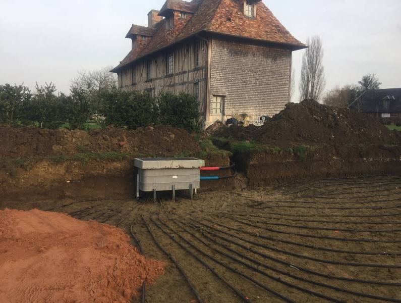 Entreprise pour la pose d'une pompe à chaleur géothermie capteur à l'horizontale proche de Trouville